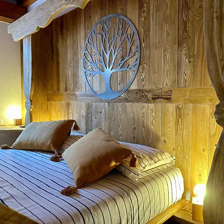Il Lauro - House -